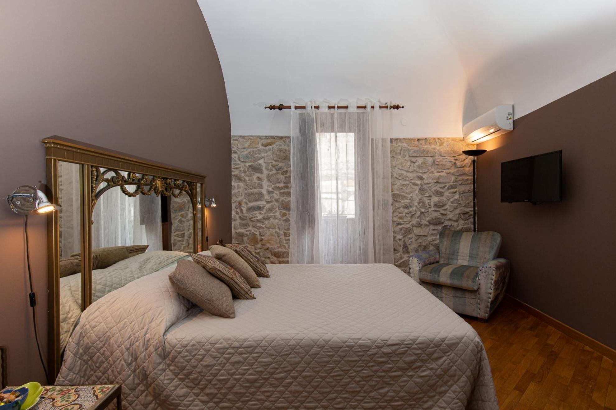 Palazzo Cosentino Bed & Breakfast Caltanissetta Eksteriør bilde